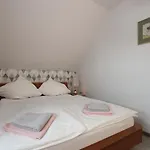 Na Plazowej Apartment *