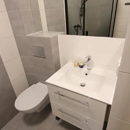 Na Plazowej Apartment *