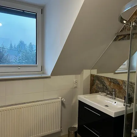 Na Plazowej * 벵기에르스카 구르카