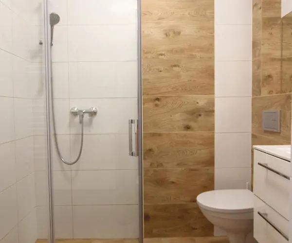 Na Plazowej 아파트 *